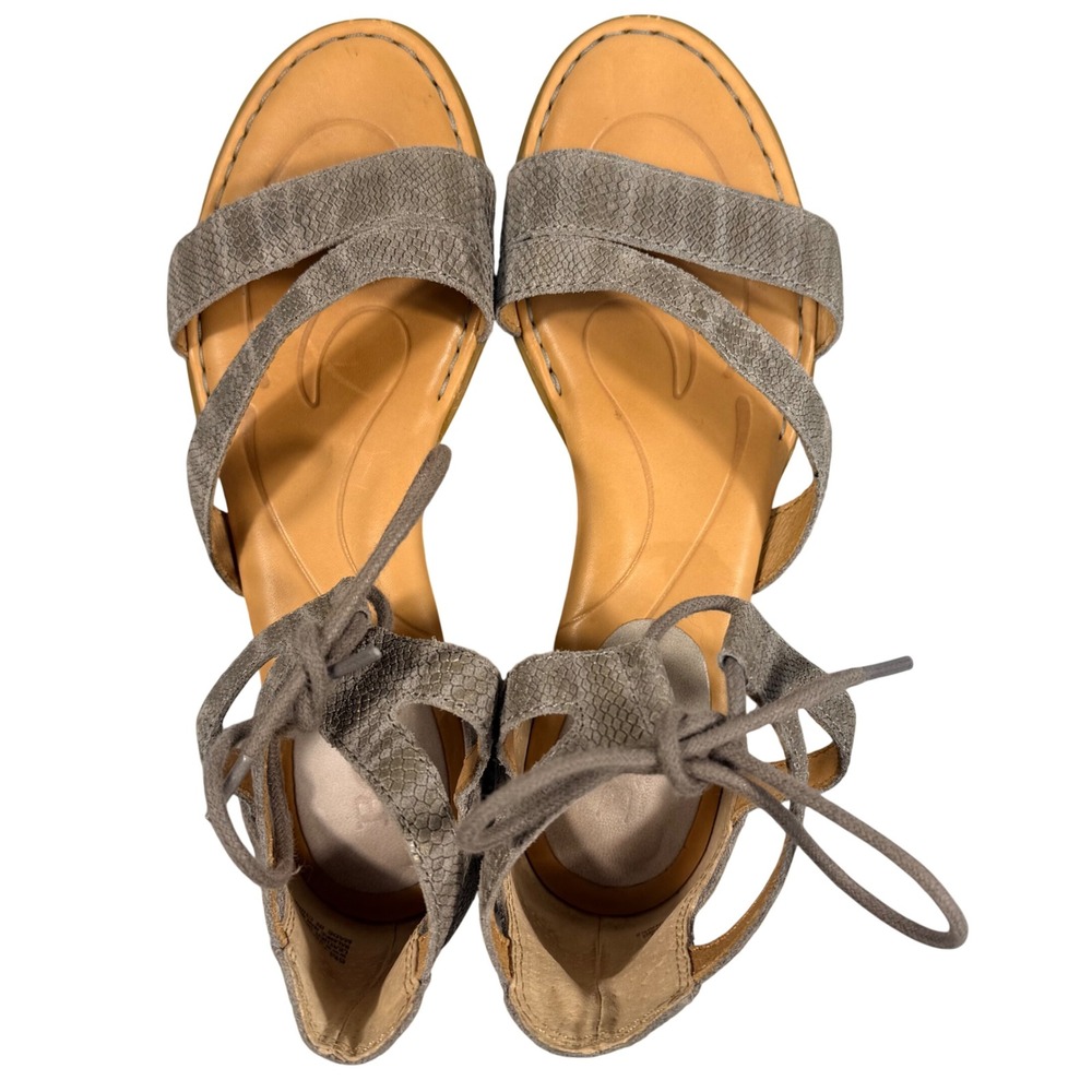 Born‎ Womens 6M Grey Snakeskin Leather Lace Up Gladiator Flat Sandals F17422